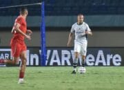 Bek Anyar Persib Siap Bawa Timnya Melaju ke Semifinal Piala Presiden 2024