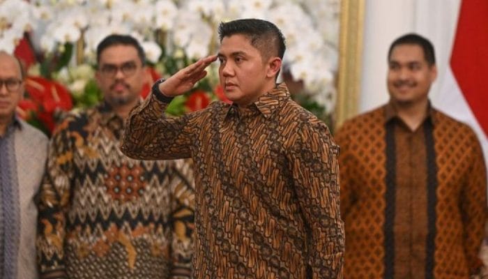 Dari Ajudan Hingga Menjabat Sekretaris Kabinet Prabowo, Inilah Sosok Mayor Teddy yang Curi Perhatian Publik