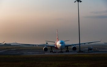 Ini Alasan Kenapa Wajib Mandi Setelah Naik Pesawat Terbang