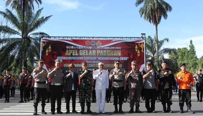 Pangdam III Siliwangi Hadiri Apel Gelar Pasukan Operasi Ketupat Lodaya 2025
