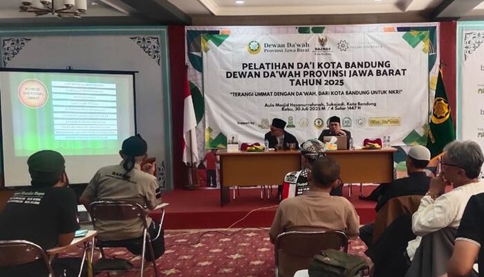 Dewan Da’wah Jabar Gelar Pelatihan Dai: Terangi Ummat Dengan Da’wah,  Dari Bandung Untuk NKRI.