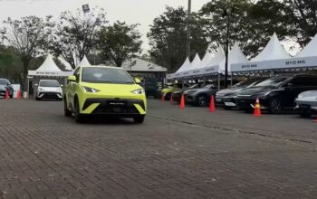 Pengunjung GIIAS 2025 Bisa Test Drive 150 Unit Mobil dari Berbagai Merek