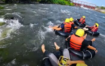 Ngeliban Minggirsari: Transformasi Kali Brantas dari Mitos Seram Menjadi Wisata Kearifan Lokal yang Menggerakkan Ekonomi Desa