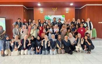 Kegiatan KKN Mahasiswa Universitas Pelita Bangsa