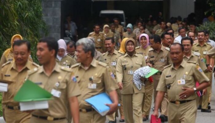 Soal Kenaikan Gaji PNS 2026, Menkeu Purbaya Masih Rahasiakan Kepastian