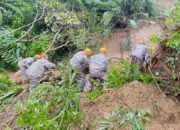 Lima Orang Meninggal Akibat Banjir dan Longsor Menerjang Sibolga