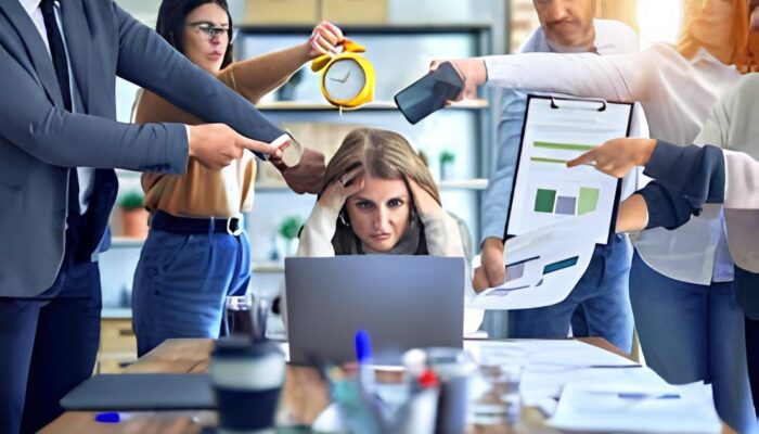 Meningkatnya Bullying Verbal, Ancaman Bagi Kesehatan Mental Pekerja Indonesia