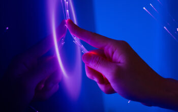 Serat Optik Konvensional Pecahkan Rekor Kecepatan Internet 430Tbps