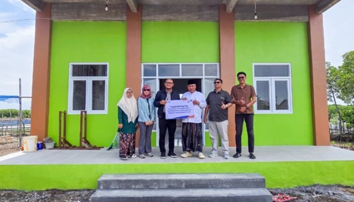 BRI Peduli Dukung Pembangunan Gedung TPQ Yayasan Dhiyaul Qur’an Lil Banat di Sayung Demak