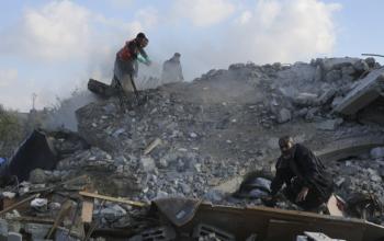 Warga Gaza Alami Perlakuan Buruk Saat Kembali Melalui Rafah