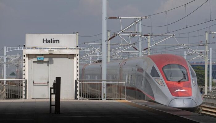 Pemerintah Resmi Kaji Perpanjangan Rute Kereta Cepat Hingga Ujung Jawa