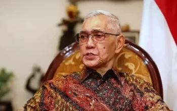 Wapres RI ke-6 Jendral TNI Purn. Try Sutrisno Meninggal Dunia