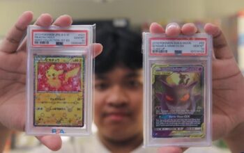Kolektor Buru Kartu Pokemon Langka Seharga Miliaran Rupiah