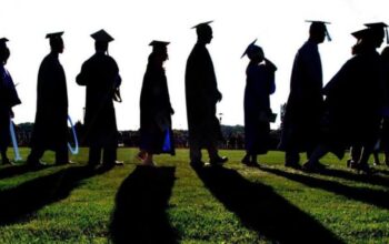 Kemdiktisaintek Bakal Tutup Prodi yang Tak Relevan dengan Industri