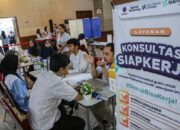 Menaker Dorong Lulusan Perguruan Tinggi Perkuat Skill Digital di Era AI
