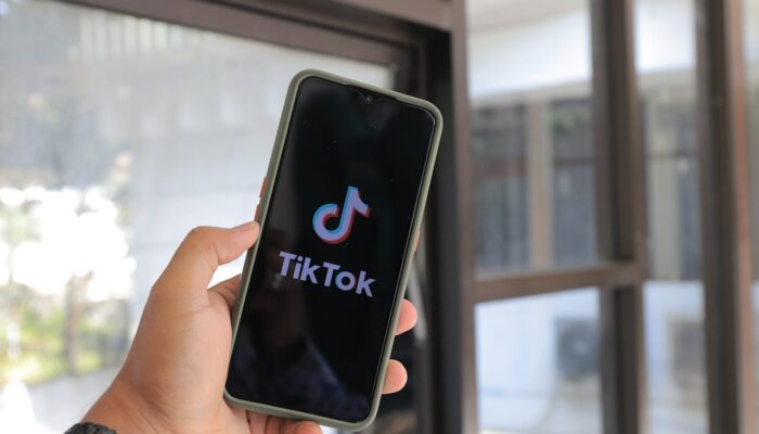 Pedagang Pasar Keluhkan Omzet Turun Drastis, Live TikTok Jadi Sorotan Lagi
