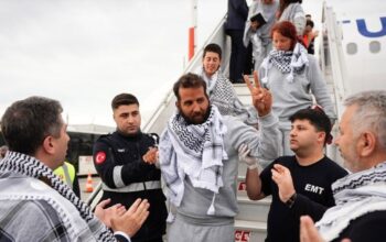 Pemerintah Pastikan Kepulangan Sembilan Relawan Kemanusiaan Indonesia dari Gaza