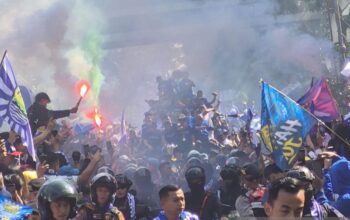 Bobotoh Gelar Pesta Juara Persib Tiga Kali Beruntun di Bandung