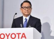 Akio Toyoda Ungkap Kekhawatiran Industri Otomotif Beralih Sepenuhnya ke Mobil Listrik