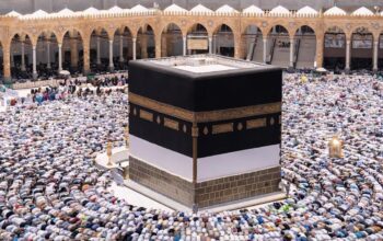 Proses Produksi Kiswah Penutup Kakbah Memasuki Tahap Akhir di Makkah
