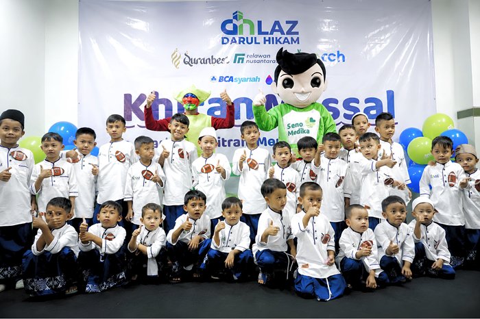 Khitanan Massal