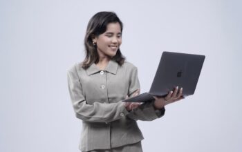 Di Usia 24 Tahun, Hanna Agustina Situmeang Sukses Bawa PT Charcoalnesia Global Export Tembus Pasar Internasional