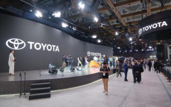 Ketua Toyota Ajak Kolaborasi Pabrikan Jepang Hadapi Dominasi China